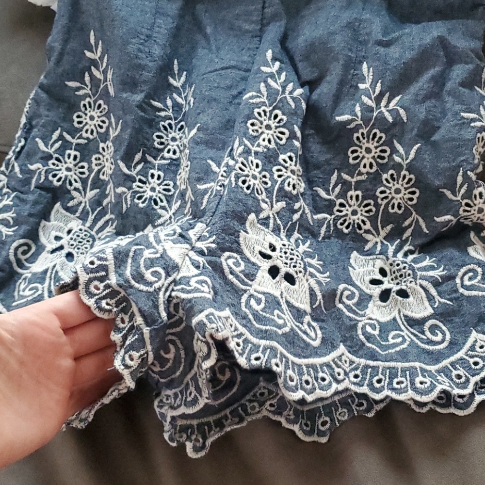 Romper - Picture 3 of 4